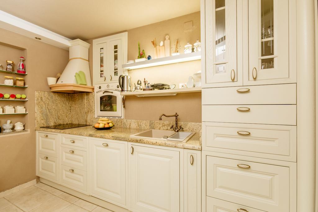 Villa Luxury Stone On The Sea With Private Pool And View Kotor Luaran gambar