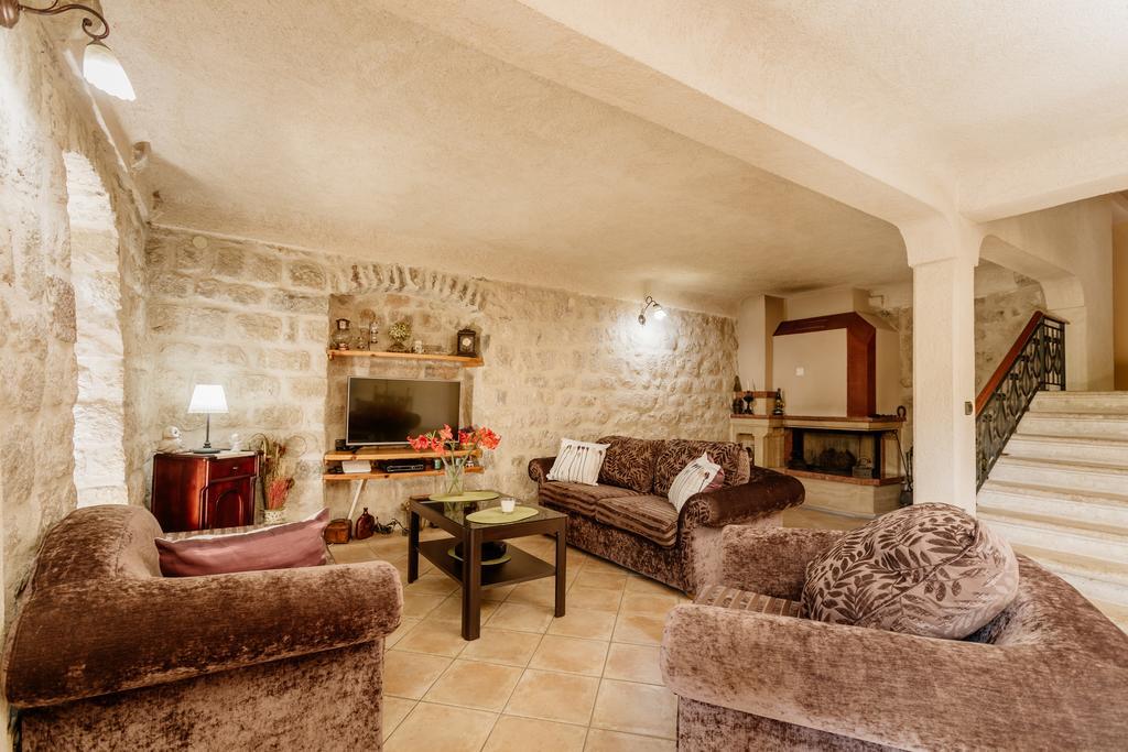 Villa Luxury Stone On The Sea With Private Pool And View Kotor Luaran gambar